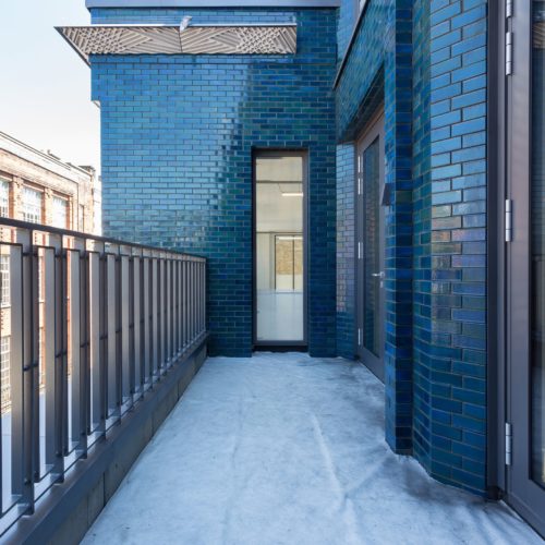 Bureaux - Londres / Stiff & Trivillion Architects / Briques et plaquettes émaillées St Joris