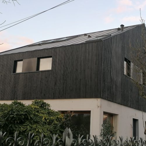 Maison individuelle - Villeneuve d'Ascq / Guillaume Afchain architecte / clair voie noir - bardage cape cod